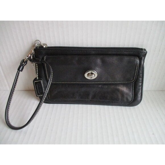 *COACH Black Leather Clutch Wristlet Zip Top Turn Key Pocket Closure - Picture 1 of 8